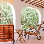 Mediterranean Luxe • 8pax • Pool • Bbq •cozy 别墅 *