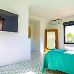Mediterranean Luxe • 8pax • Pool • Bbq •cozy * 德尼亚