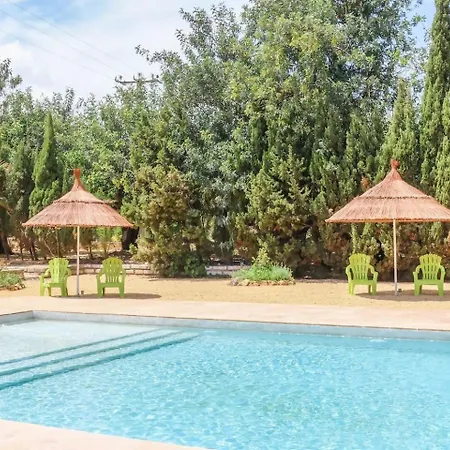 Mediterranean Luxe • 8pax • Pool • Bbq •cozy