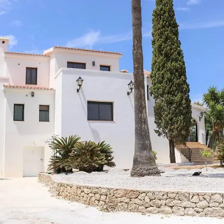 Villa Mediterranean Luxe • 8pax • Pool • Bbq •cozy Denia