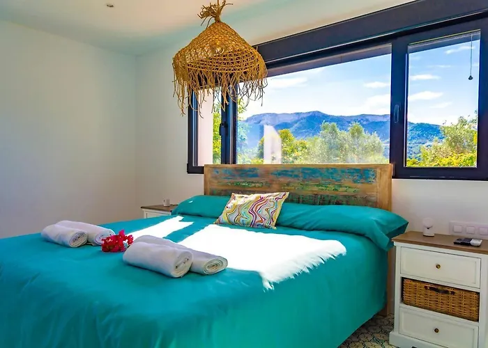 Mediterranean Luxe • 8pax • Pool • Bbq •cozy *