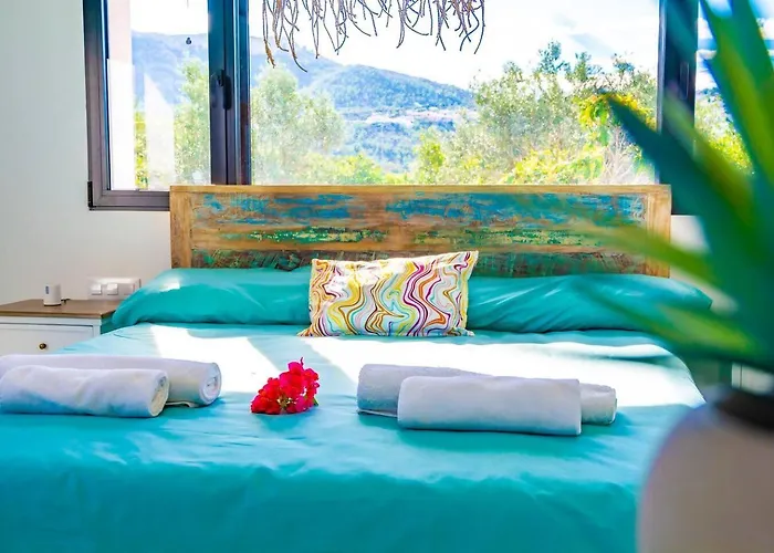 Mediterranean Luxe • 8pax • Pool • Bbq •cozy Villa Dénia