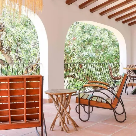 Mediterranean Luxe • 8pax • Pool • Bbq •cozy וילה *