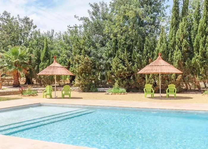 Mediterranean Luxe • 8pax • Pool • Bbq •cozy