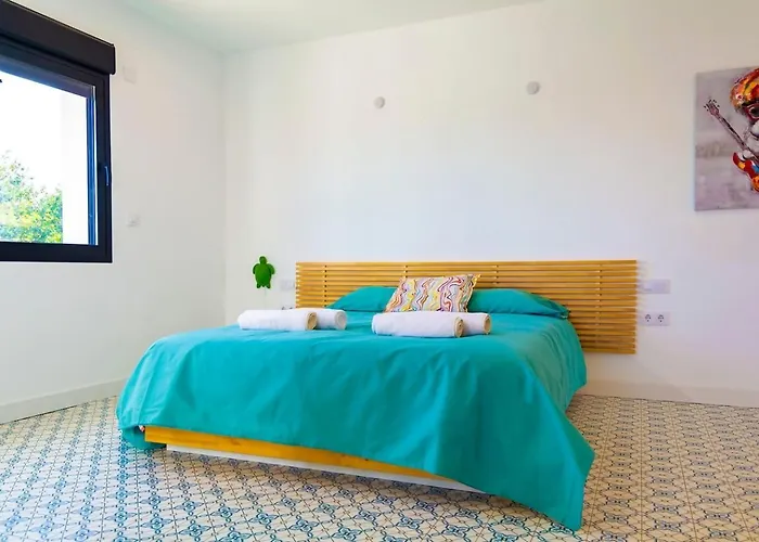 Villa Mediterranean Luxe • 8pax • Pool • Bbq •cozy *