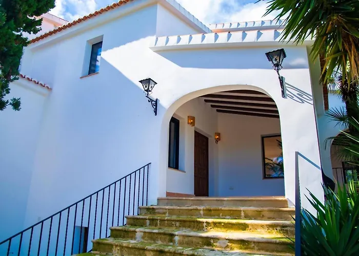 Villa Mediterranean Luxe • 8pax • Pool • Bbq •cozy Denia