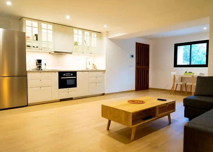 Villa Mediterranean Luxe • 8pax • Pool • Bbq •cozy *